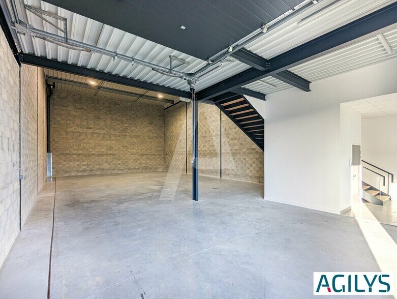 46 Avenue Des Gardes Messiers, Villemoisson-sur-Orge à louer - Photo de l’immeuble – Image 1 sur 10