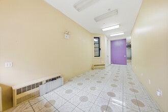 163 Lenox Ave, New York, NY à louer Photo intérieure– Image 1 sur 7