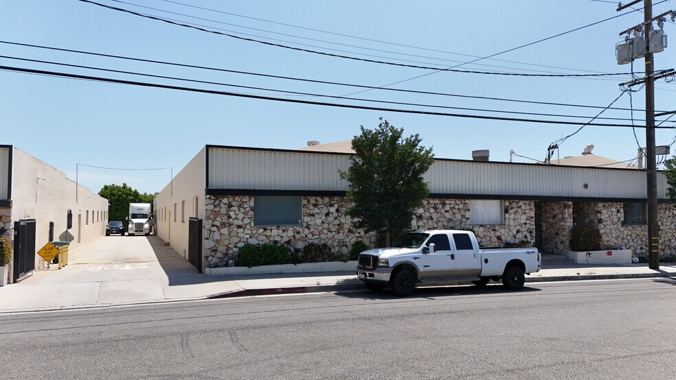 1640 W 132nd St, Gardena, CA à louer - Photo de l’immeuble – Image 3 sur 3