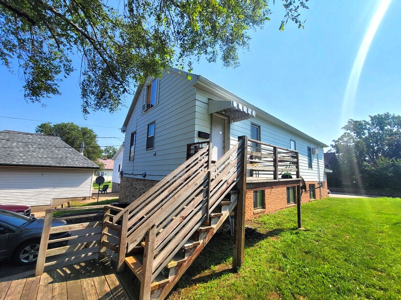 153 10th Ave N, Waite Park, MN à vendre - Photo de l’immeuble – Image 3 sur 23