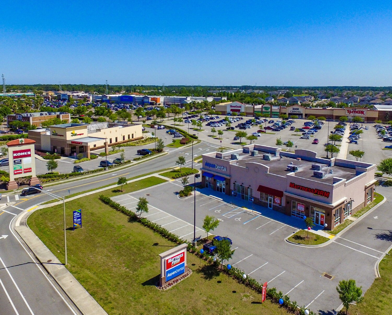 11806 Atlantic Blvd, Jacksonville, FL à louer Photo principale– Image 1 sur 4