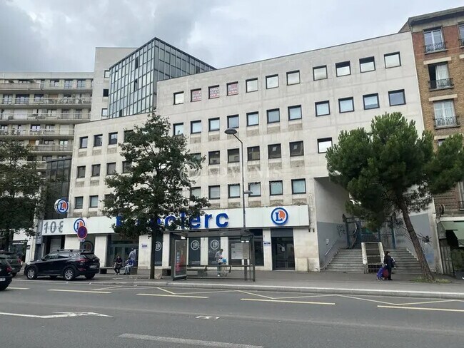 Plus de détails pour Bureau à vendre