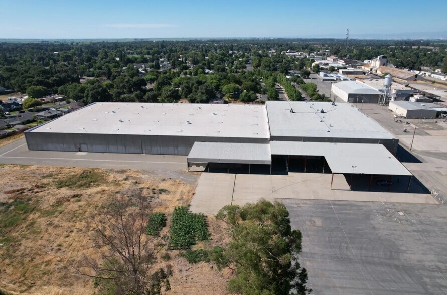 99 Kentucky Street, Gridley, CA à louer - Photo de l’immeuble – Image 2 sur 27