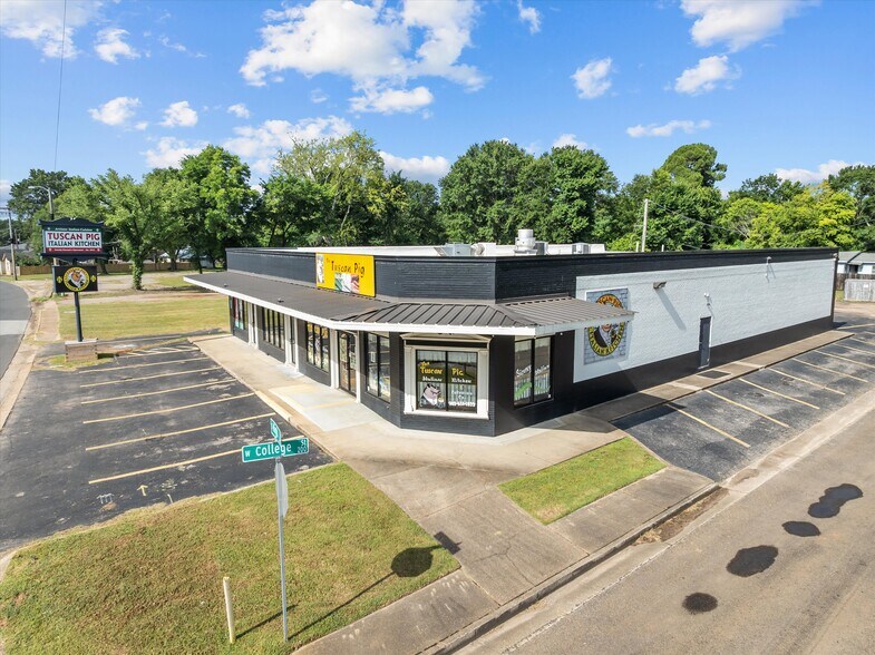 401-405 S High St, Longview, TX à vendre - Photo de l’immeuble – Image 2 sur 37