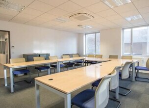 Local d’activités dans Gennevilliers à louer Photo intérieure– Image 1 sur 2