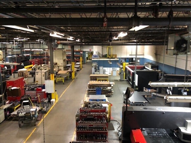 1111 S Wheeling Rd, Wheeling, IL à louer - Photo intérieure – Image 3 sur 42