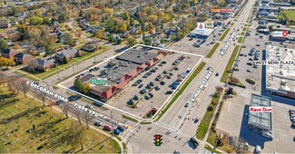 Plus de détails pour 805-827 S Main St, West Bend, WI - Local commercial à louer