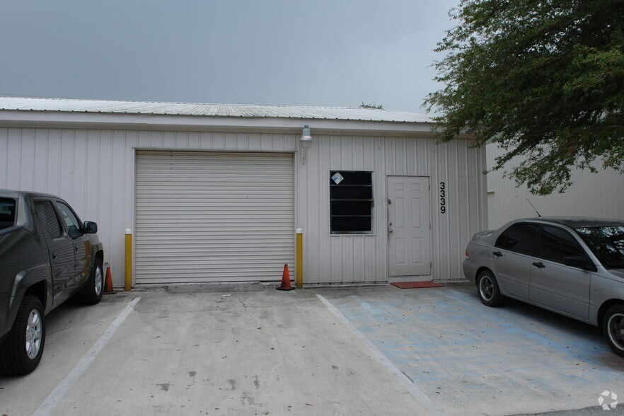 3339 SW 42nd Ave, Palm City, FL à vendre - Photo de l’immeuble – Image 2 sur 3