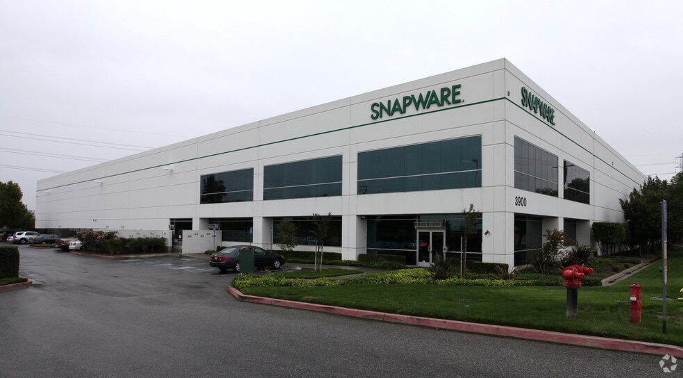 3900 Hamner Ave, Eastvale, CA à louer - Photo principale – Image 1 sur 8