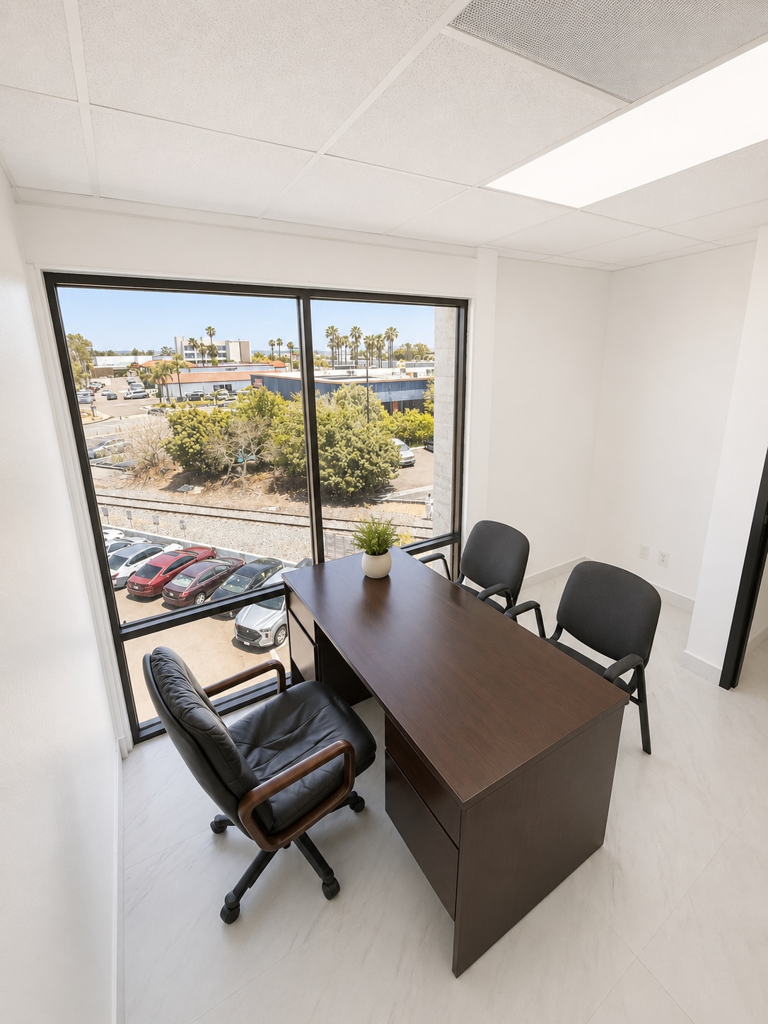 6920 Miramar Rd, San Diego, CA à louer Photo intérieure– Image 1 sur 2