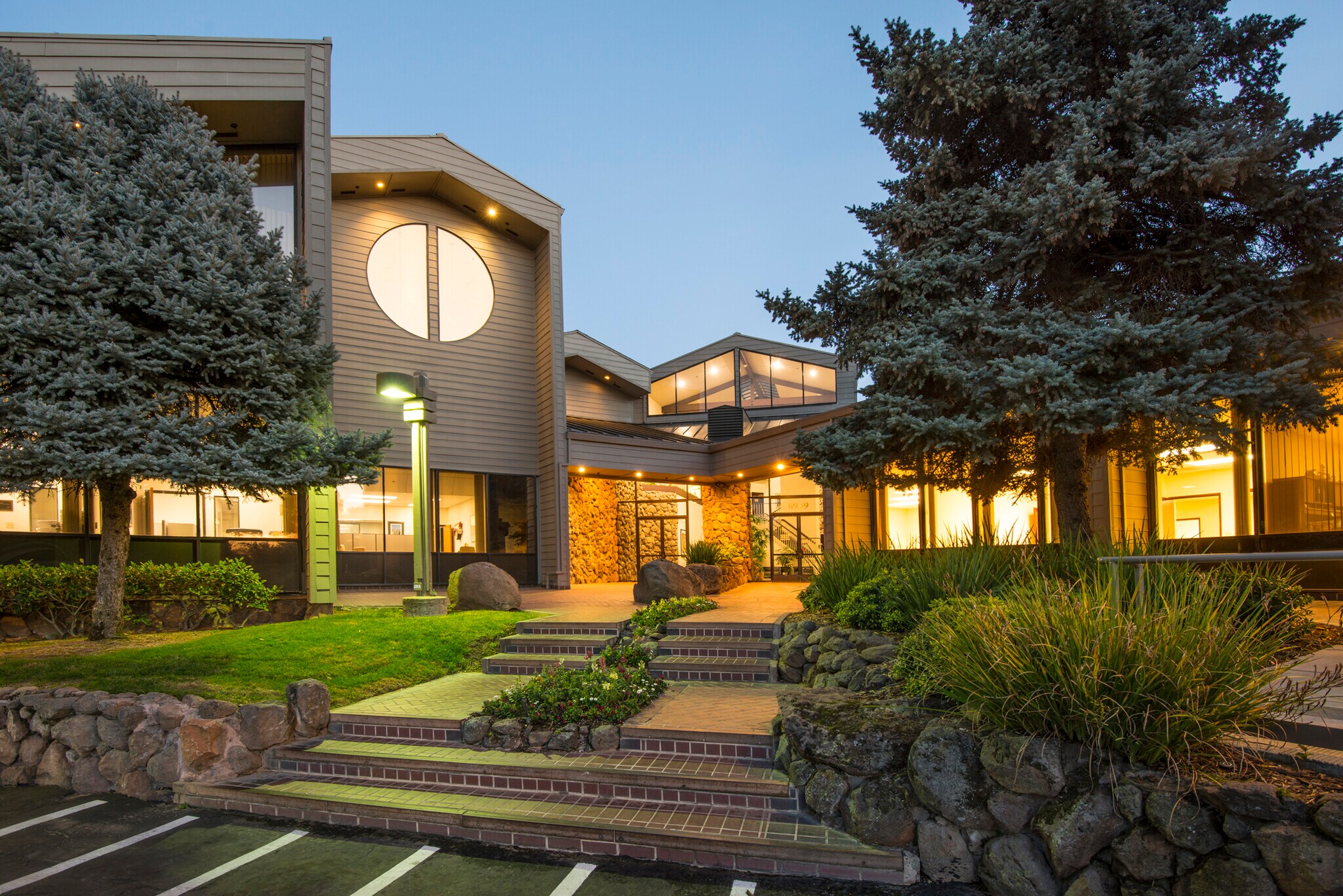 6939 Sunrise Blvd, Citrus Heights, CA à louer Photo principale– Image 1 sur 5