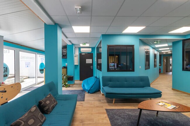 Plus de détails pour Bureau à vendre