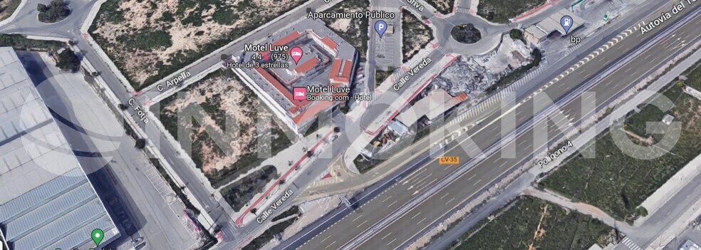 Terrain dans San Antonio de Benagéber, Valencia à louer - Aérien – Image 3 sur 4