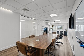 Plus de détails pour 14530 Hamlin St, Van Nuys, CA - Bureau à louer