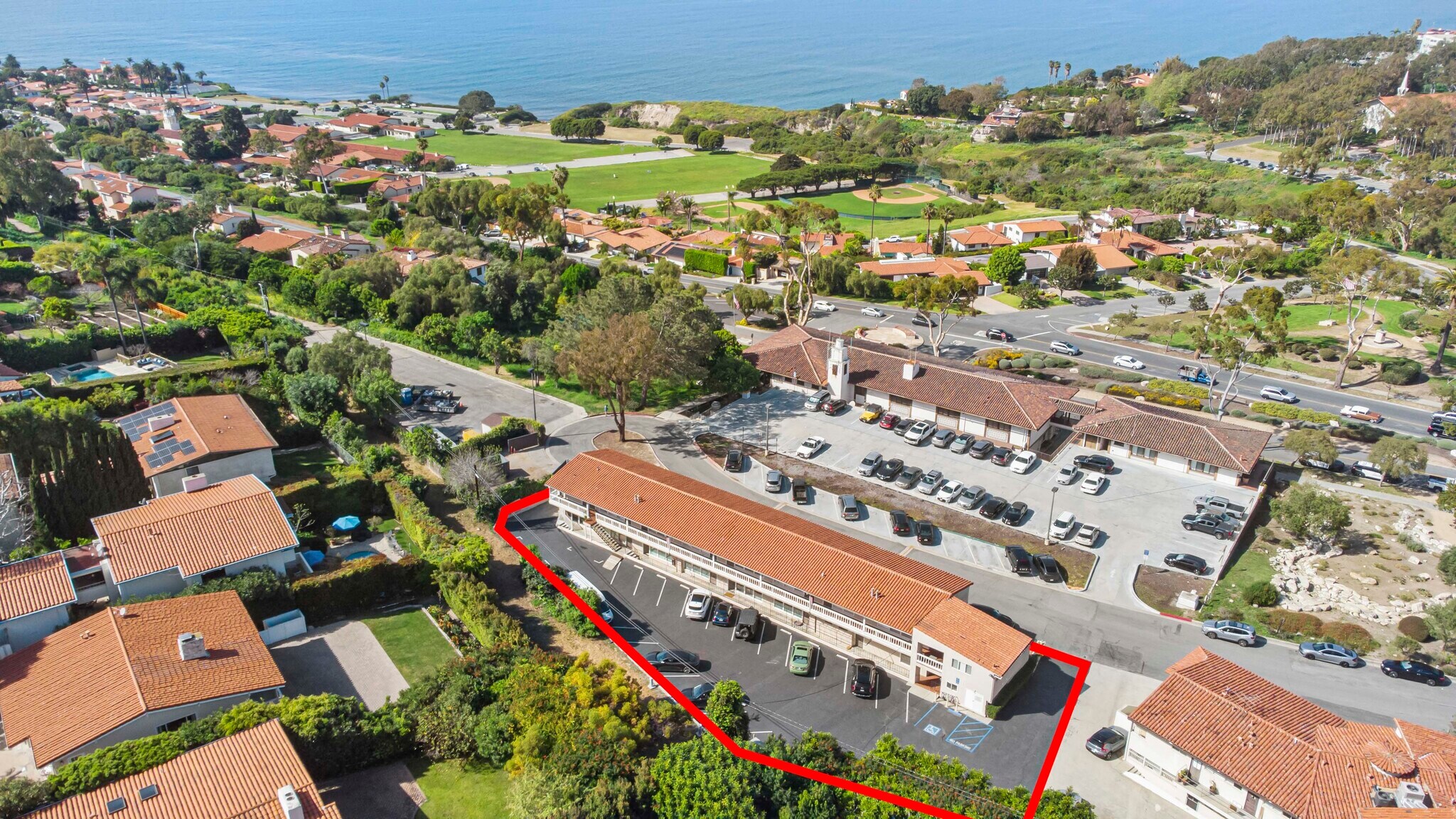 316-348 Tejon Pl, Palos Verdes Estates, CA à vendre Photo principale– Image 1 sur 70
