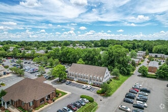 233 S Sharon Amity Rd, Charlotte, NC - Vue aérienne  vue de carte