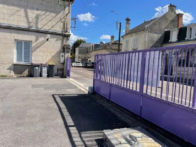 Local commercial dans Soissons à vendre - Photo de l’immeuble – Image 2 sur 5