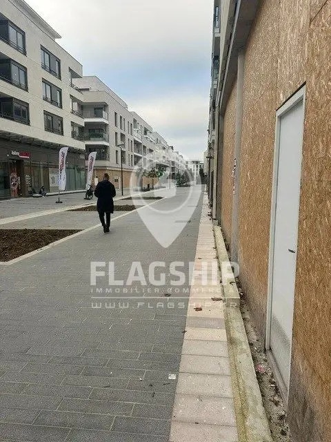 Plus de détails pour Local commercial à louer