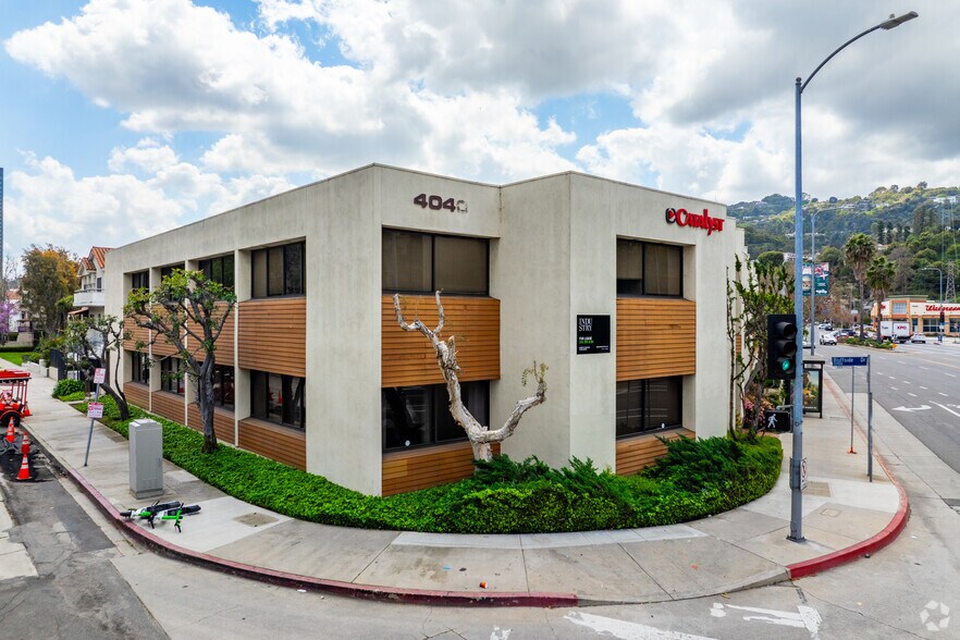 4040 Vineland Ave, Studio City, CA à louer - Photo de l’immeuble – Image 1 sur 7