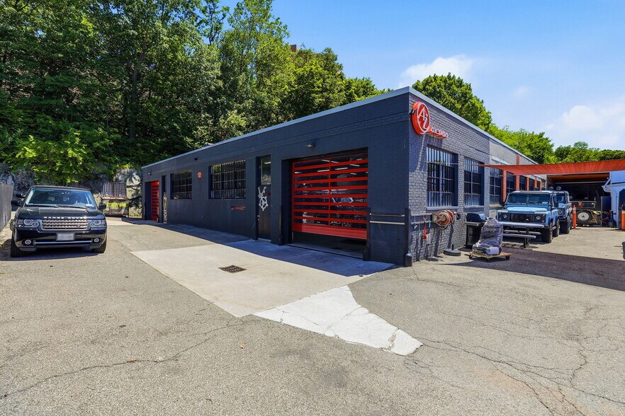 66 Marbledale Rd, Tuckahoe, NY à louer - Photo de l’immeuble – Image 1 sur 10
