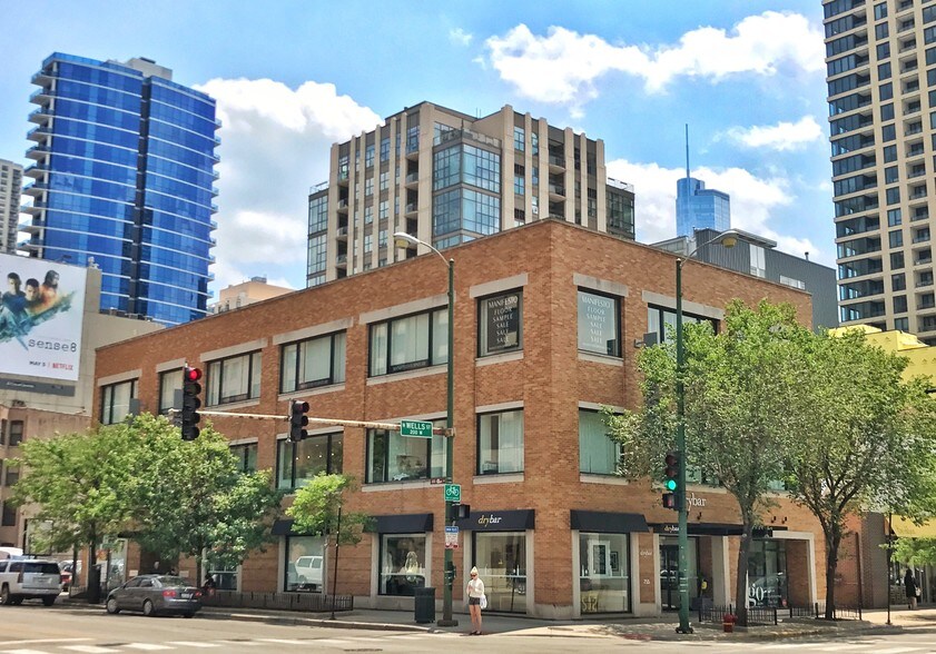 755 N Wells St, Chicago, IL à louer - Photo de l’immeuble – Image 1 sur 19
