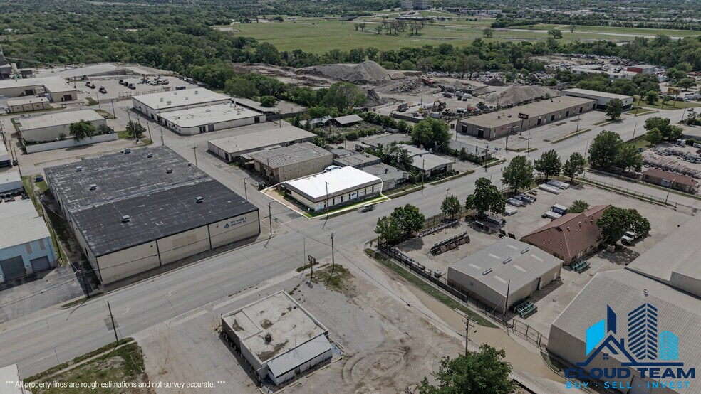 601 Riverside Dr, Fort Worth, TX à vendre - Photo de l’immeuble – Image 2 sur 15