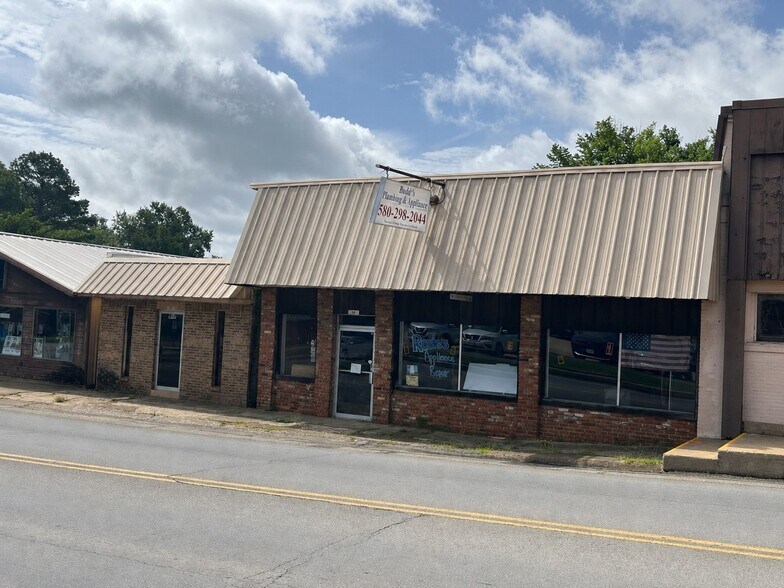 114 E Main St, Antlers, OK à vendre - Photo de l’immeuble – Image 3 sur 13