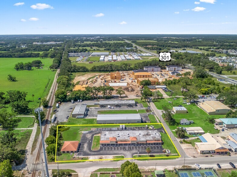 4131 County Road 106, Oxford, FL à louer - Photo de l’immeuble – Image 2 sur 24