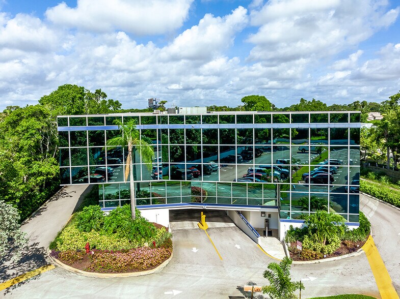 14000 S Military Trl, Delray Beach, FL à louer - Photo de l’immeuble – Image 2 sur 14