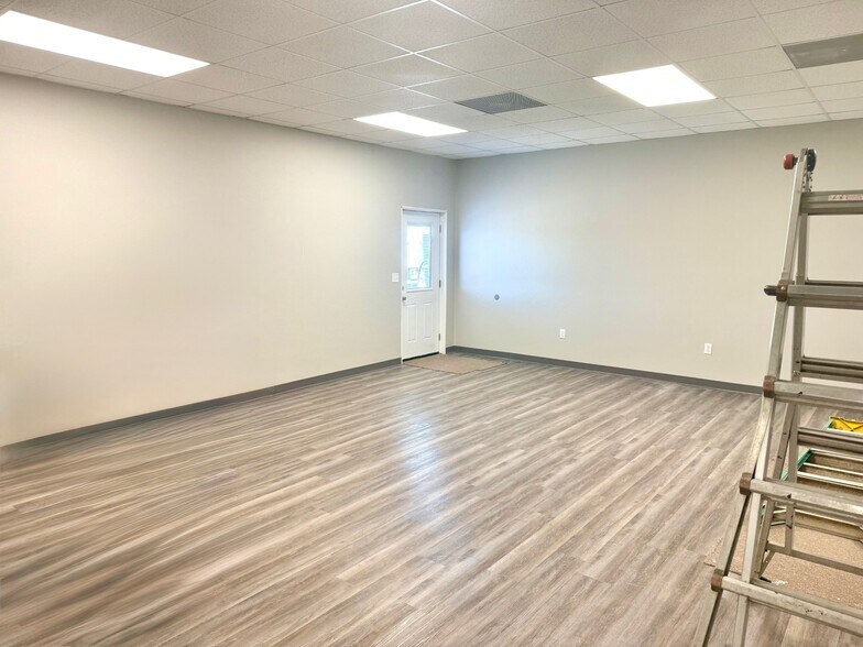 5841 State Highway K St, Cape Girardeau, MO à louer - Photo de l’immeuble – Image 3 sur 9