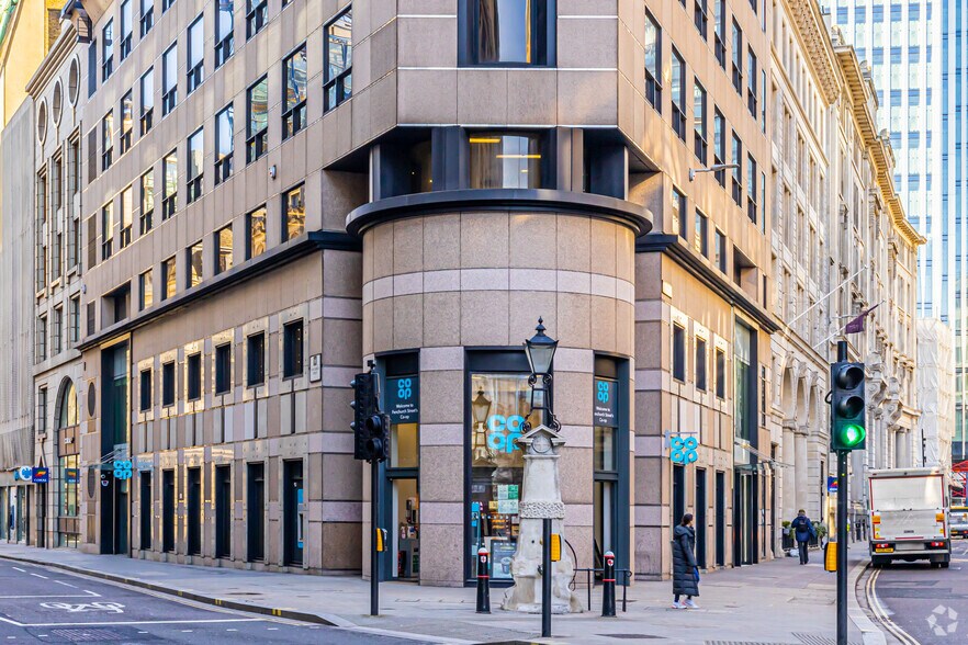 69 Leadenhall St, Londres à louer - Photo de l’immeuble – Image 3 sur 23