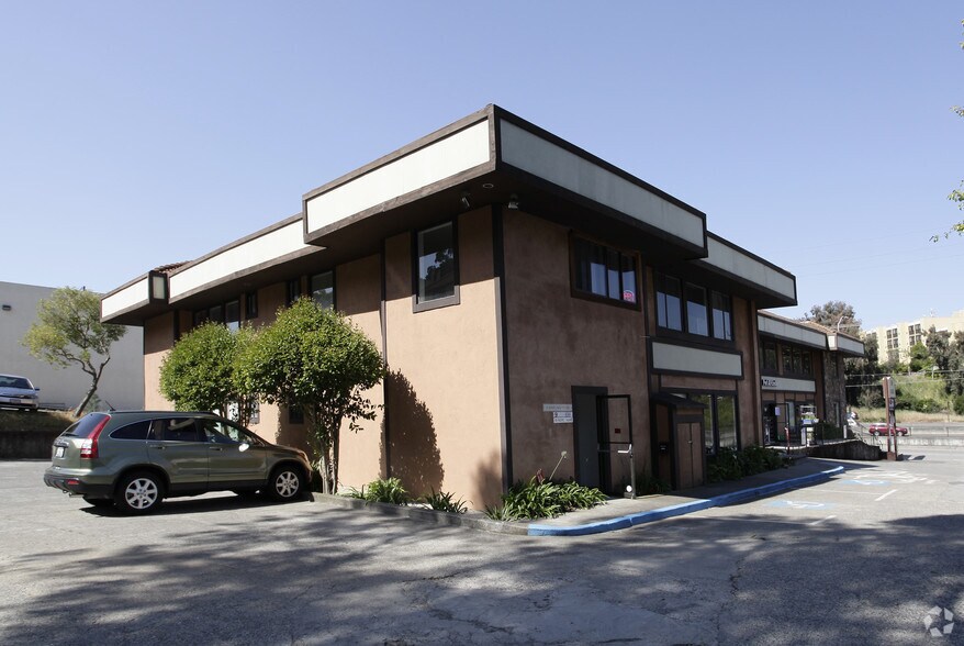 4136 Redwood Hwy, San Rafael, CA à vendre - Photo de l’immeuble – Image 2 sur 10