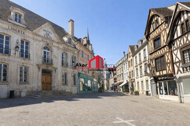 Plus de détails pour Local commercial à louer