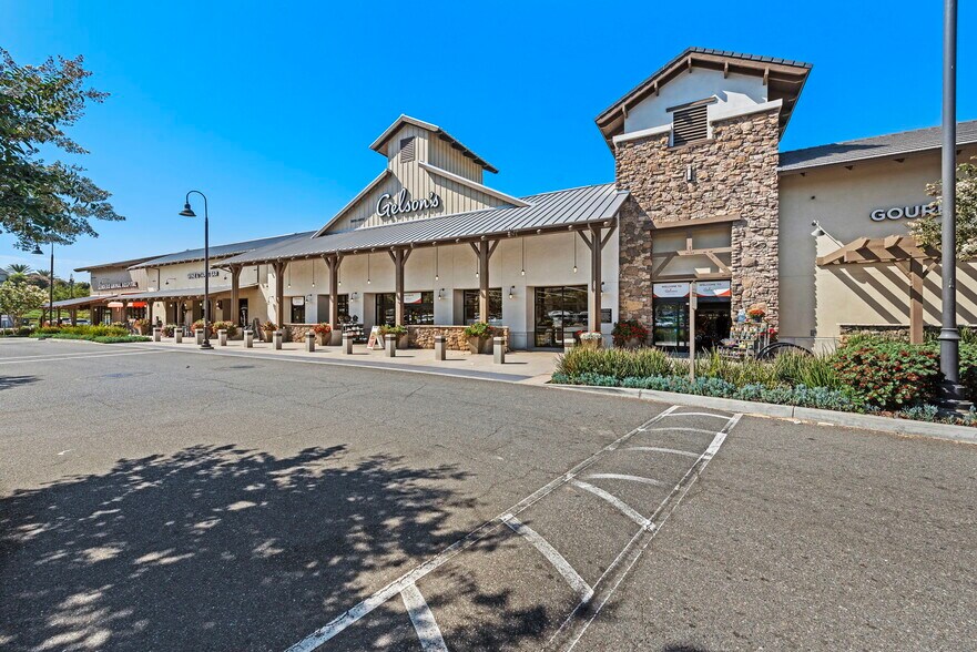 29851 Ortega Hwy, Mission Viejo, CA à louer - Photo de l’immeuble – Image 3 sur 20