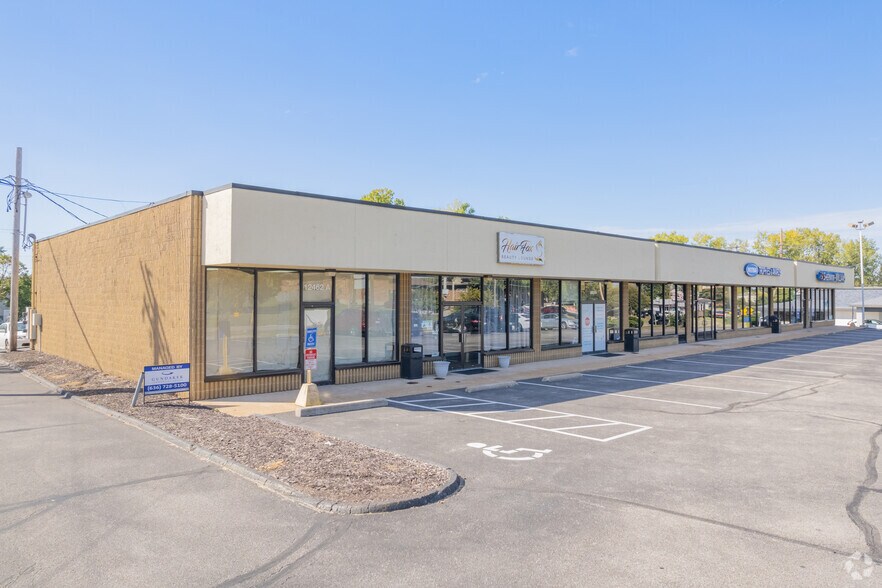 12462 Natural Bridge Rd, Bridgeton, MO à louer - Photo principale – Image 2 sur 22
