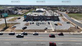 Plus de détails pour 1001 SW Regional Airport Blvd, Bentonville, AR - Local commercial à louer