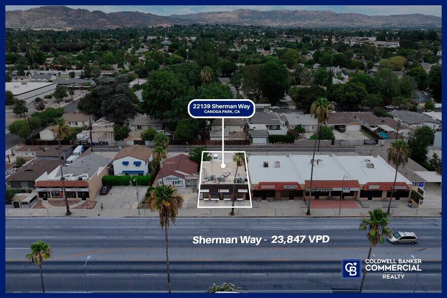 22139 Sherman Way, Canoga Park, CA à vendre - Photo de l’immeuble – Image 3 sur 9