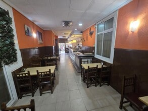 Local commercial dans Barcelone, Barcelona à louer Photo intérieure– Image 2 sur 18