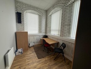 28B Bridge St, Burry Port à louer Photo intérieure– Image 1 sur 5