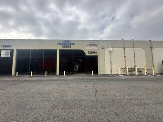 Plus de détails pour 12878-12926 Pierce St, Pacoima, CA - Industriel/Logistique à louer