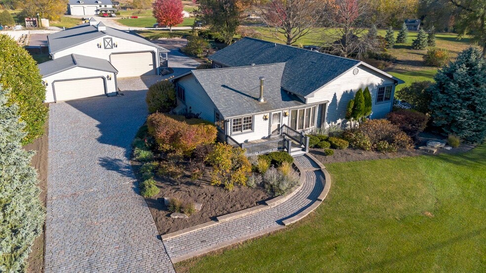 22962 S Harlem Ave, Frankfort, IL à vendre - Aérien – Image 1 sur 30