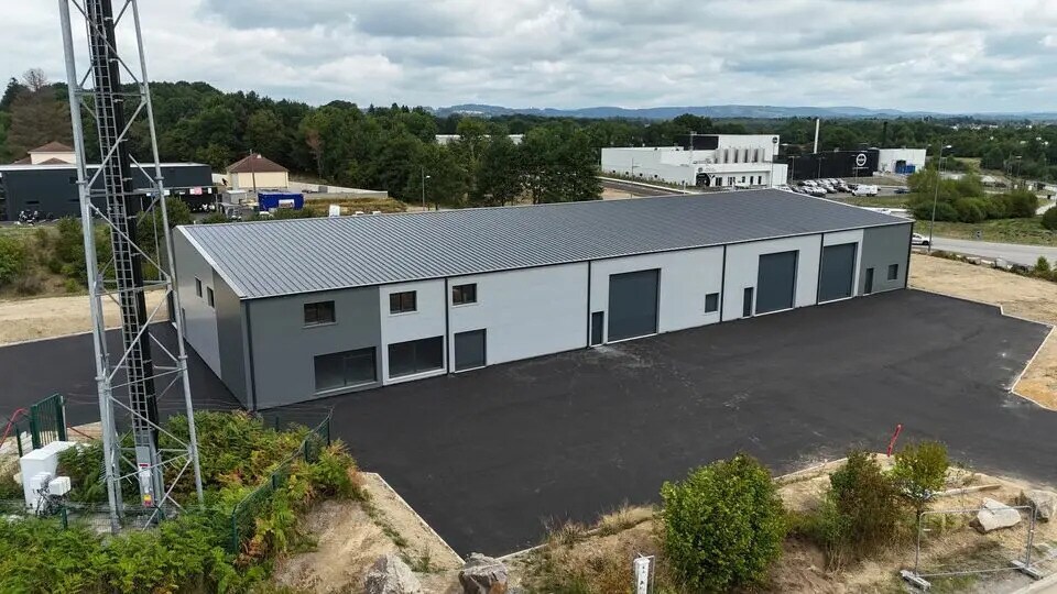 Local d’activités dans Limoges à louer - Photo de l’immeuble – Image 2 sur 6