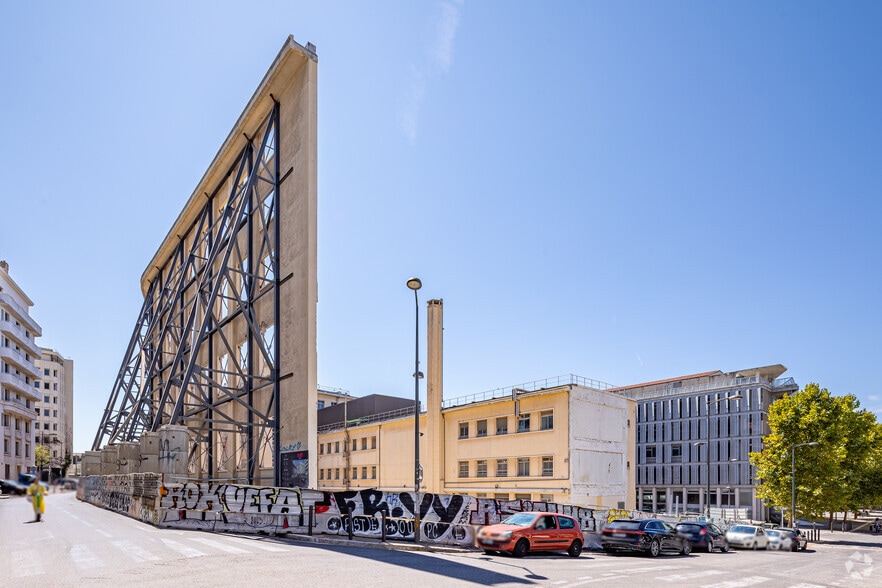 25 Boulevard Charles Nedelec, Marseille à louer - Photo de l’immeuble – Image 3 sur 23