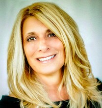 Marianne Walker