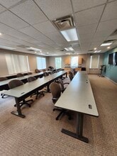 115 Vip Dr, Wexford, PA à louer Photo intérieure– Image 2 sur 3