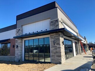 Plus de détails pour 10470 Olio Rd, Fortville, IN - Local commercial à louer