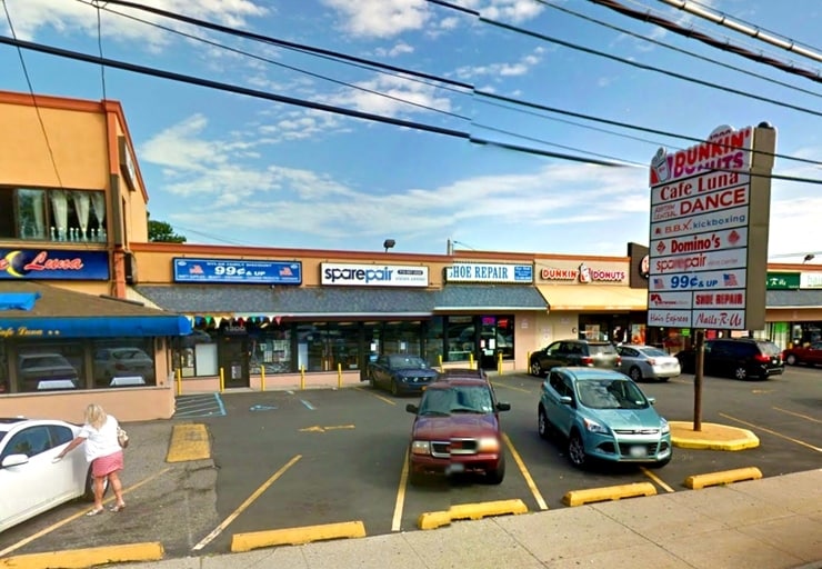 1300 Hylan Blvd, Staten Island, NY à louer - Photo de l’immeuble – Image 2 sur 13