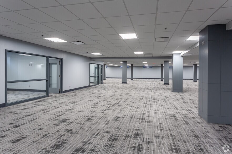 7300 Westown Pky, West Des Moines, IA à louer - Numérisation 3D Matterport – Image 3 sur 16