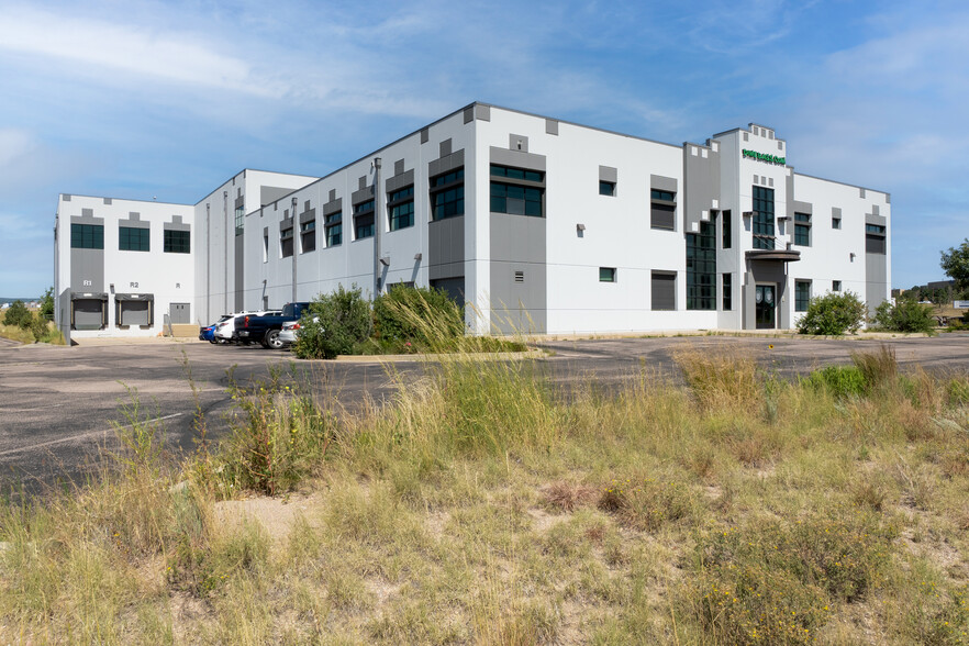 10035 Federal Dr, Colorado Springs, CO à louer - Photo de l’immeuble – Image 2 sur 9