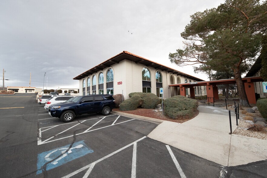 1150 E Williams St, Carson City, NV à vendre - Photo de l’immeuble – Image 2 sur 3